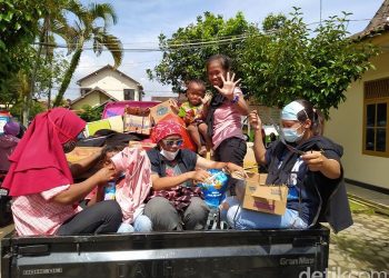 Ratusan Pengungsi Gunung Merapi di Magelang Pulang