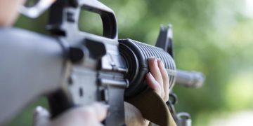 Penjualan Senjata ke KKB Papua Karena Faktor Ekonomi