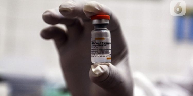 Deretan Hoaks yang Serang Vaksin Covid-19 Buatan Sinovac