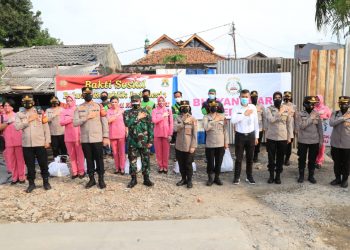 Sambut hari jadi polwan ke 73 jajaran mabes polri gelar bakti sosial