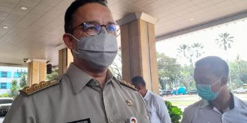 Anies pertimbangkan beri izin salat Idul Fitri di area terbuka