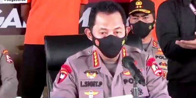 Kapolri Minta Kapolda Maksimalkan PPKM Mikro dan Pemulihan Ekonomi