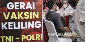 Gelar Gerai Vaksin Keliling, TNI-Polri Targetkan 20.000 Warga Duri Pulo Menerima Vaksinasi