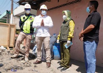 Lihat Sampah Meluber ke Jalan Raya, Walkot Mojokerto Susun Strategi Ini