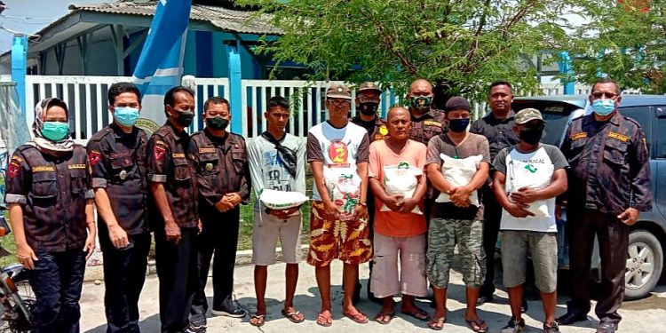 Pengurus PD KBPP Polri Sumut, Salurkan Bantuan Ke Masyarakat Terdampak Covid 19