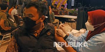 Vaksinasi Covid 19 Umat Beragama di Gereja GBI Serang