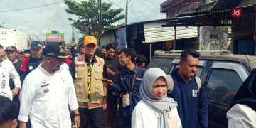 Warga Tanyakan Solusi Macet di Jalan Pantura Juwana, Begini Tanggapan Ganjar