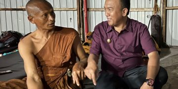 Keramahan Wakil Walikota Tegal Jumadi Sambut 32 Bhiksu Manca Negara di Kota Tegal