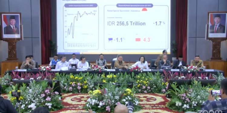 Pemerintah Tetapkan Kenaikan PPN 12% pada 2025, Serta Paket Kebijakan Ekonomi untuk Menjaga Daya Beli Masyarakat