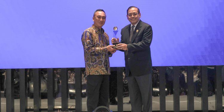 Polri Raih Peringkat Kedua dalam Penghargaan Keterbukaan Informasi Publik 2024