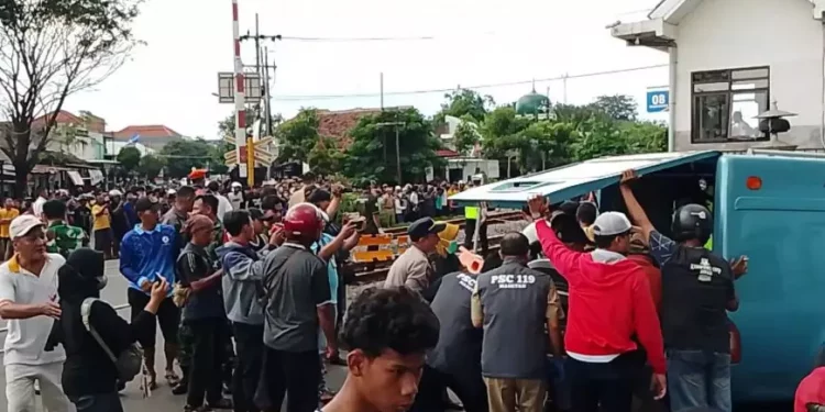 Empat Tewas, Empat Luka Usai Tertabrak KA Malioboro Ekspres di Magetan