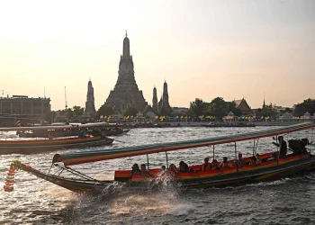 Kasus Covid-19 Melonjak di Singapura, Bangkok, dan Hong Kong