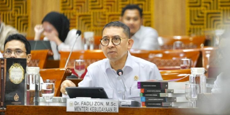Fadli Zon Penulisan Ulang Sejarah Bernada Positif dan Indonesia Sentris
