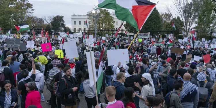 Ribuan Aktivis Dunia Bergerak Menuju Gaza, Desak Penghentian Agresi Israel