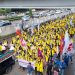 Mahasiswa Demo di DPR, Desak 17+8 Tuntutan Rakyat Segera Dipenuhi