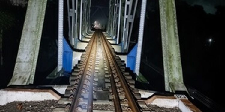 Gempa Sumenep Hentikan Empat Perjalanan Kereta Api di Jember, KAI Prioritaskan Keamanan Penumpang