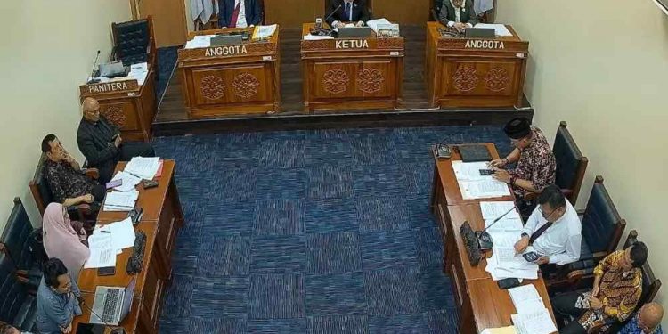 Sengketa Ijazah Jokowi Diwarnai Kontroversi Pemusnahan Arsip dan Hilangnya Dokumen UGM