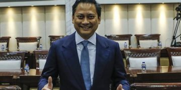 Hari Ini Thomas Djiwandono, Keponakan Prabowo Disahkan Jadi Deputi BI di Paripurna DPR